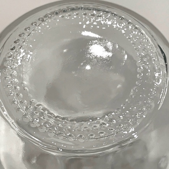 🥳BOGO! Pair (2) VTG Anchor Hocking Clear Glass Decanters w Stoppers. - Picture 9 of 13